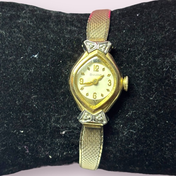Vintage Bulova 1960’s Diamond Dream Ladies Swiss Cocktail...